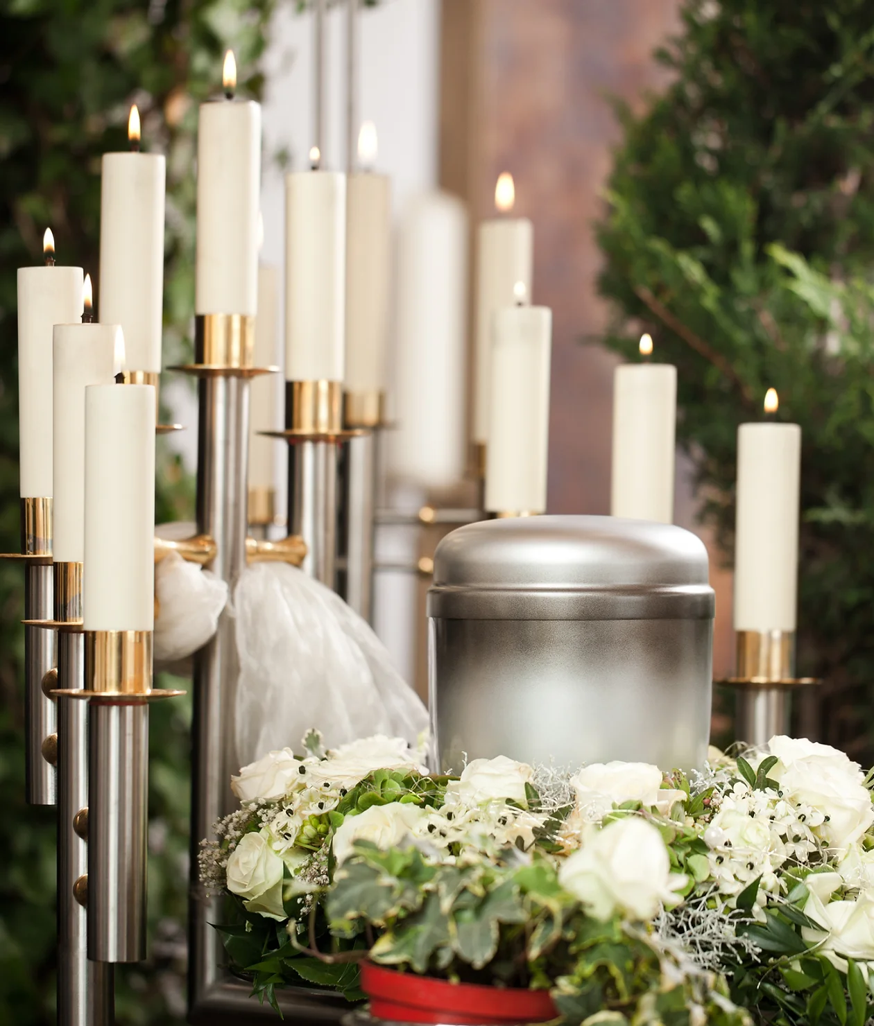 Свеча для ритуальных услуг